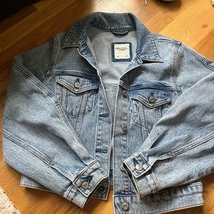 Abercrombie and fitch denim jacket size M worn once